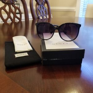 Gucci sunglasses